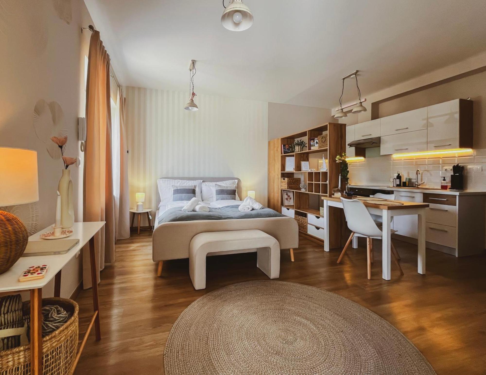 Napsugar Apartman Keszthely Luaran gambar